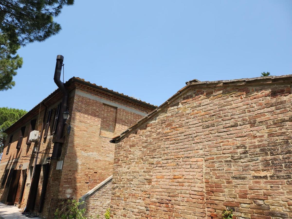 ホテル Casa Cecchi シエーナ エクステリア 写真