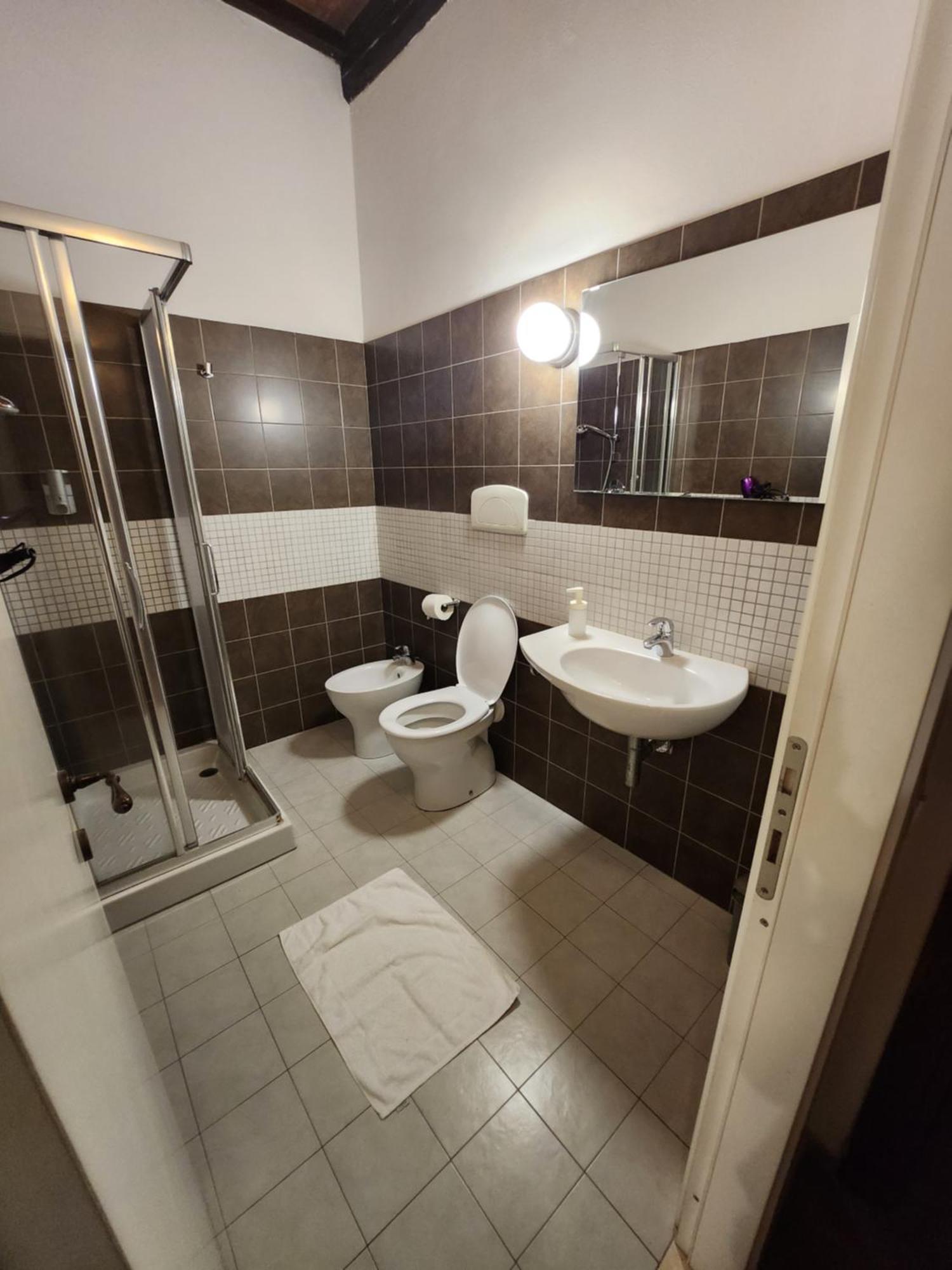 ホテル Casa Cecchi シエーナ エクステリア 写真